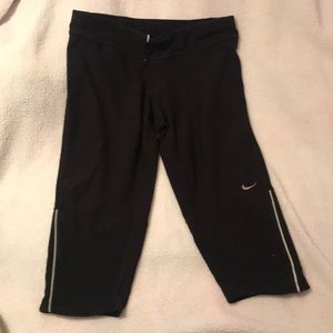 Nike capris